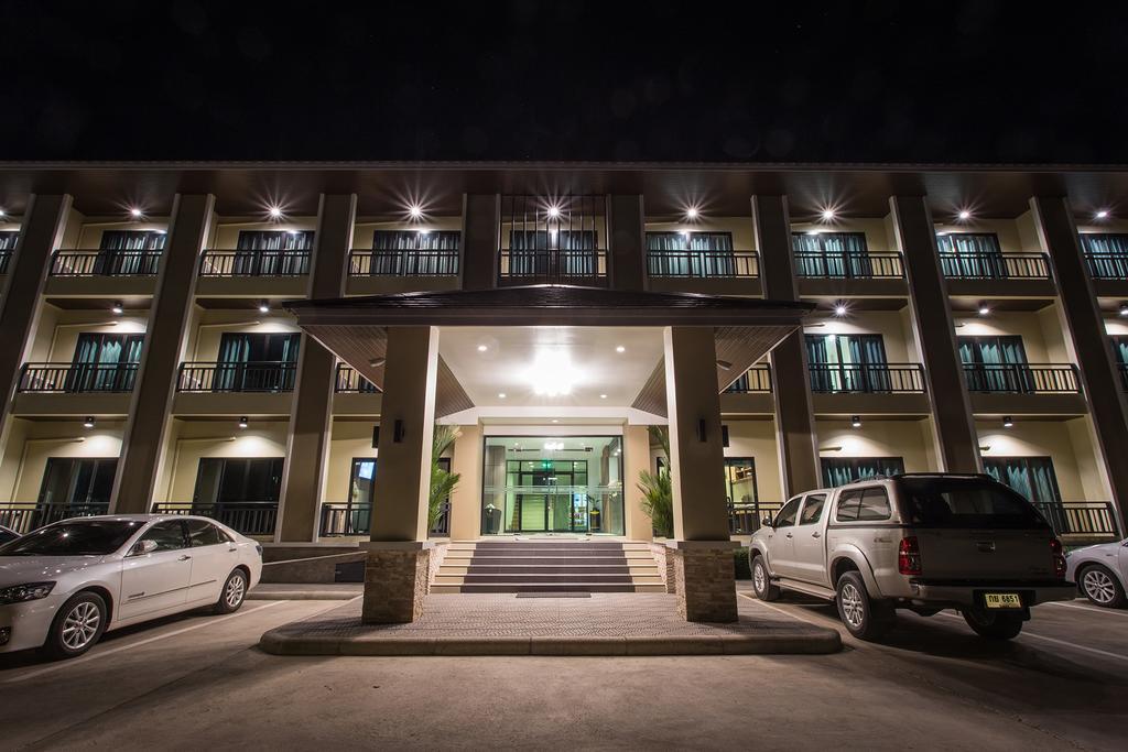 Morage Hotel Phitsanulok Eksteriør bilde